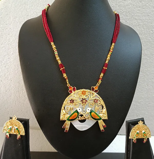 Brass_Gold-Plated_Earring_&_Necklace_Set_For_Women_&_Girls