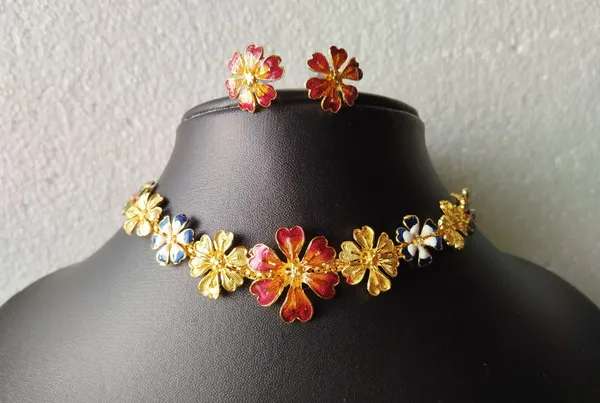 Gold_Brass_Gold-Plated_Earring_&_Necklace_Set_For_Women_&_Girls