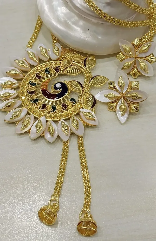 Gold_Shell_Gold-Plated_Earring_&_Necklace_Set_For_Women_&_Girls