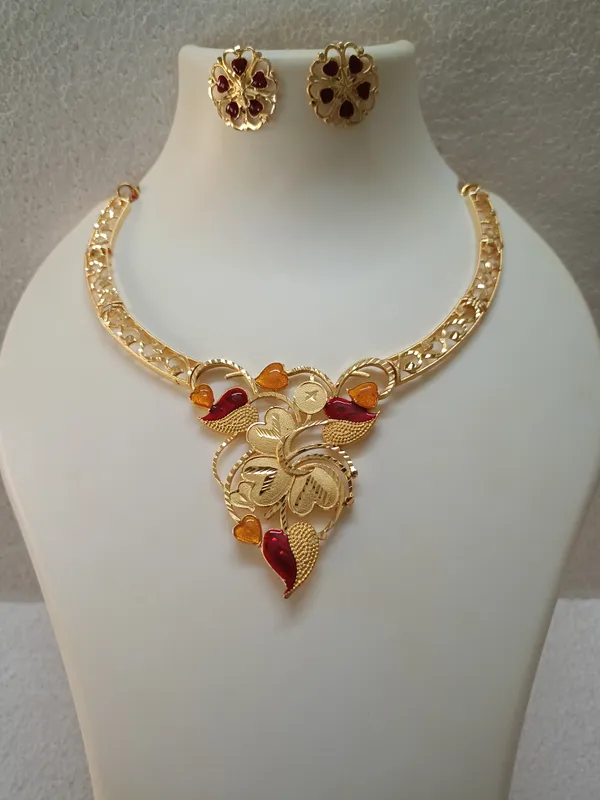 Handcrafted_Gold_Plated_Meenakari_Multicolour_Hasli_Necklace_Set_by_Purabi_Jewels_|_Trendy_Boho_Ethnic_Jewelry_for_Women_&_Girls