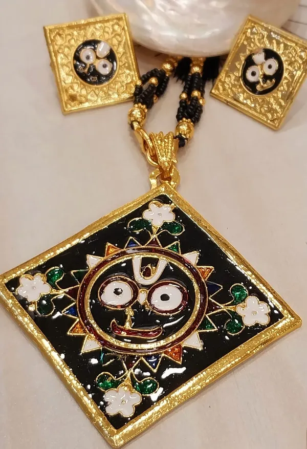 Purabi_Jewels_Gold-Plated_Meena_work_Lord_Jagannath_Jewellery_Set_with_matching_Earrings_For_Girls_&_Women