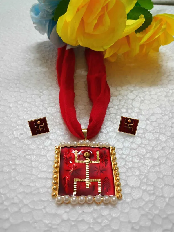 Purabi_Jewels_Traditional_Red_Meenakari_Swastik_Design_Pendant_Necklace_Set_with_Matching_Stud_Earrings_|_Ethnic_Gold-Plated_Fusion_Jewelry_Set_for_Women_&_Girls