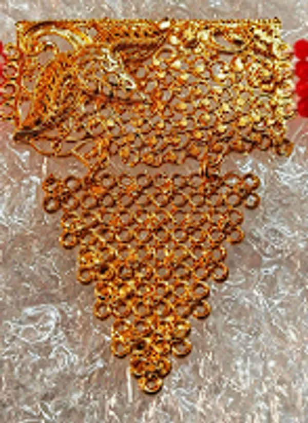 Red_Crystal_Gold-Plated_Earring_&_Necklace_Set_For_Women_&_Girls