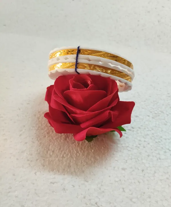 Purabi_Jewels_Original_Shakha_Badhano_Bandhani_with_Gold_Plating_for_Women_Yellow_Gold_Pola_Bangles/Gold_Handmade_Chudi/Wedding_Chooda_for_Women_(Set_of_2pcs,_6mm_Broad)_-_White