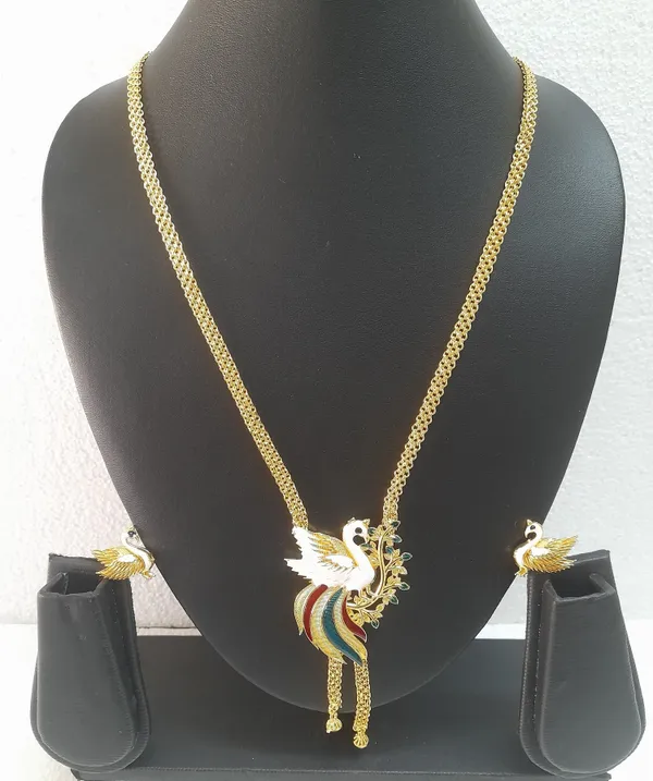 Purabi_jewels_Brass_Gold-plated_Duck_Hans_Design_Pendant_Tiechain_Necklace_with_Earrings_Jewel_Set