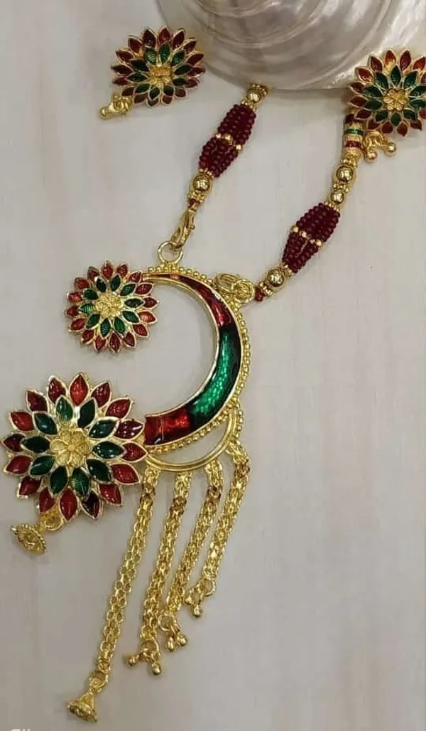 Gold_Brass_Gold-Plated_Earring_&_Necklace_Set_For_Women_&_Girls