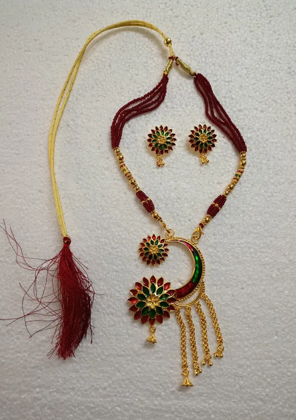 Gold_Brass_Gold-Plated_Earring_&_Necklace_Set_For_Women_&_Girls