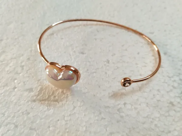 Rose_&_White_Stainless_Steel_Gold-Plated_Bangle_Set_For_Women_&_Girls