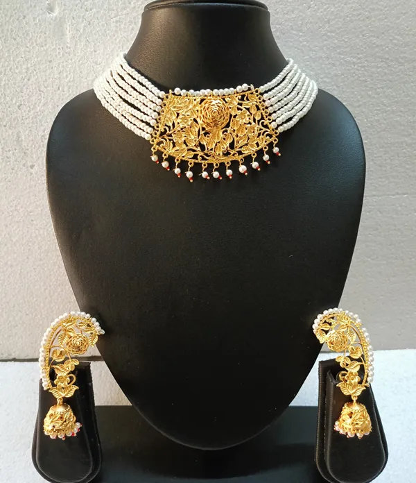 Purabi_Jewels_Gold_Plated_Brass_Pearl_Moti_Work_Kanphool_Kanpasa_Earring_&_Necklace_Set_For_Women_&_Girls