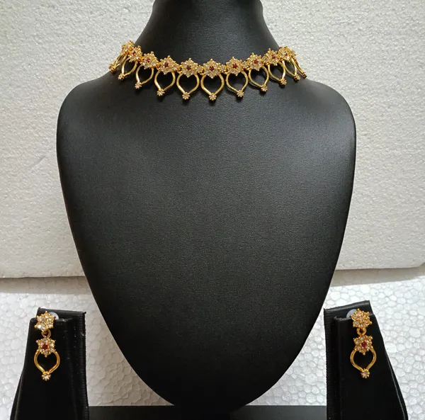 Purabi_Jewels_Gold-Plated_Floral_Necklace_&_Earrings_Set_with_Pink_Stone_Accents_for_Women_and_Girls