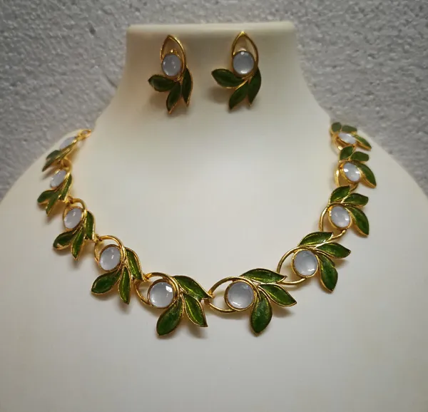 Purabi_Jewels_Gold-Plated_Green_Leaf_Design_Necklace_&_Earrings_Set_with_American_Diamond_for_Women_and_Girls