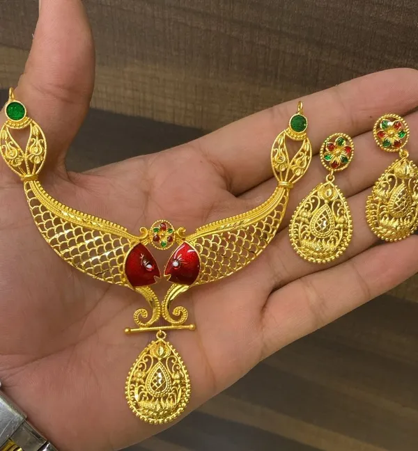Purabi_Jewels_Gold_Plated_Multicolour_Double_Fish_Design_Hasli_Necklace_Jewellery_Set_for_Women_and_Girls