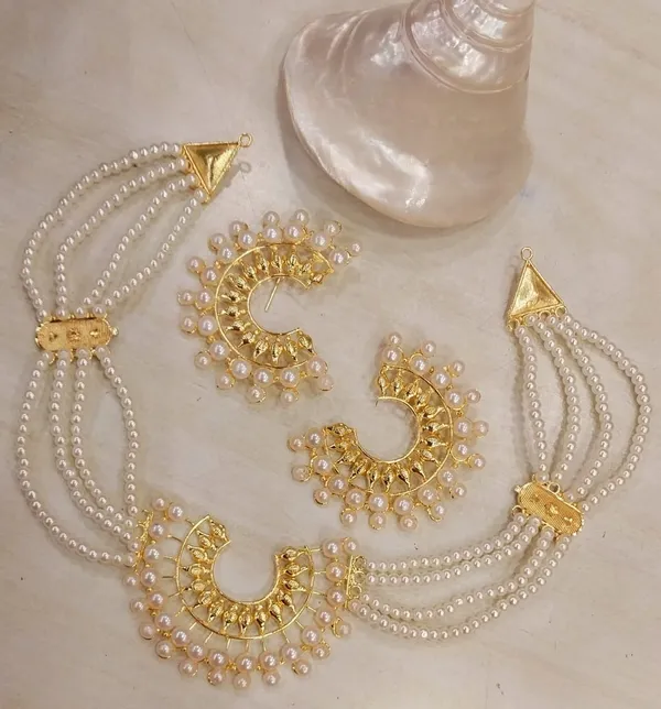 Purabi_Jewels_Gold_Plated_Pearl_Moti_Half_Circle_Chand_Deign_Lohori_Choker_Jewellery_Set_for_Women_and_Girls