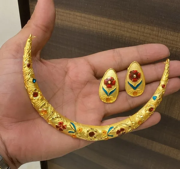 Purabi_Jewels_Handcrafted_Gold_Plated_Meenakari_Multicolour_Hasli_Necklace_Set_by_Purabi_Jewels_|_Trendy_Boho_Ethnic_Jewelry_for_Women_&_Girls