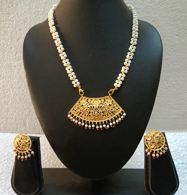 Purabi_Jewels_Pearl_Long_Haar_Necklace_Jewellery_Set_for_Women_&_Girls_|_Traditional_Pearl_Necklace_|_Wedding_&_Party_Wear_Ethnic_Jewellery