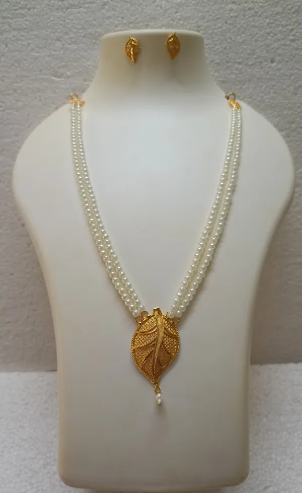 Purabi_Jewels_Trending_Double_Line_Pearl_Necklace_with_Gold_Plated_Pendant_Unique_Leaf_Design_Jewellery_Set_for_Women_and_Girls