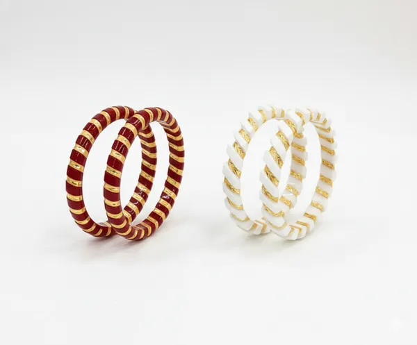Purabi_Jewels_White_and_Gold_Traditional_Original_Conch_Shell_Shakha_Bangle_with_Arcylic_Pola_Bangle,_Elegant_Indian_Style_Fashion_Jewelry,_Decorative_Pattern_Design_(_Set_of_4)