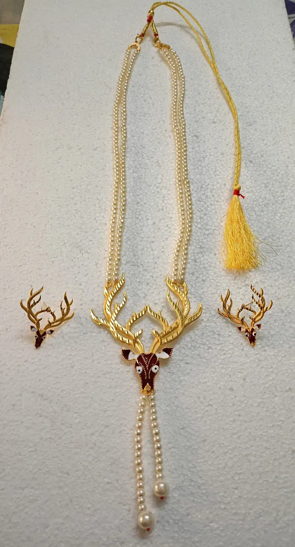 Purabi_Jewels_Pearl_Moti_Reindeer_Design_Meena_Choker_Necklace_Set_with_Matching_Earrings_for_Women_and_Girls