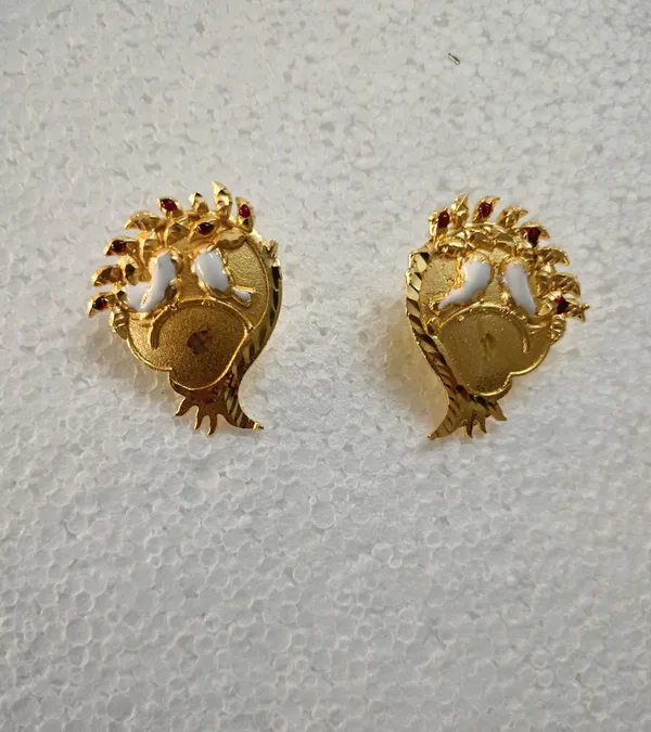 Shell_Gold-Plated_Earring_&_Necklace_Set_For_Women_&_Girls