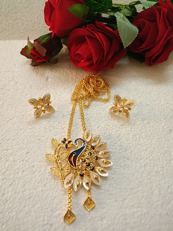 Shell_Gold-Plated_Earring_&_Necklace_Set_For_Women_&_Girls