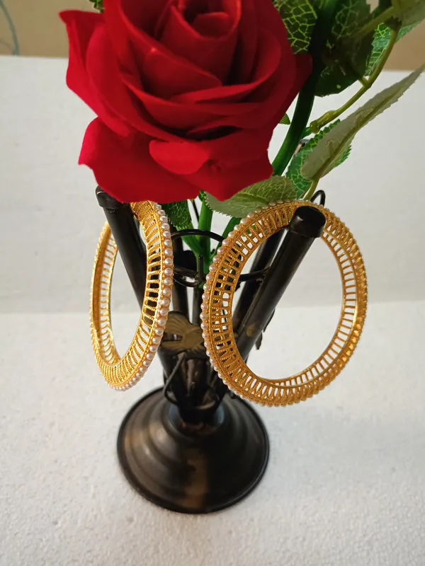 Purabi_Jewels_Womens_Set_Of_2_Gold-Plated_White_Pearls-Studded_Handcrafted_Bangles