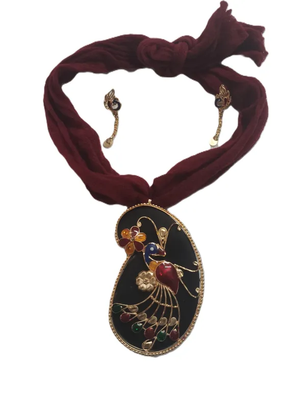 Purabi_Jewels_Gold_Plated_Trending_Multicolour_Peacock_design_on_Shell_Jewellery_Set_for_Women_and_Girls