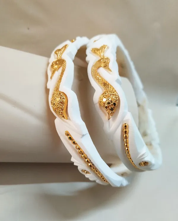 Purabi_Jewels_Original_Shakha_Badhano_with_Gold_Plating_Beautiful_Double_Peacock_Jora_Mayur_Design_for_Women_Yellow_Gold_Pola_Bangles/Gold_Handmade_Chudi/Wedding_Chooda_for_Women_(Set_of_2pcs)