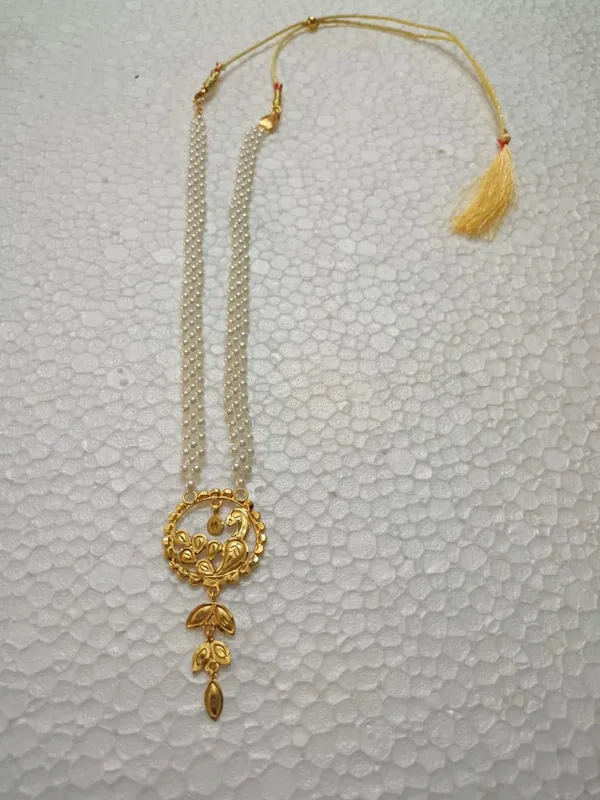 Purabi_Jewels_Traditional_Gold_Plated_Pendant_Pearl_Necklace_For_Women_Multi_Strand_White_Pearl_Mala_With_Engraved_Leaf_Gold_Pendant_And_Dangles