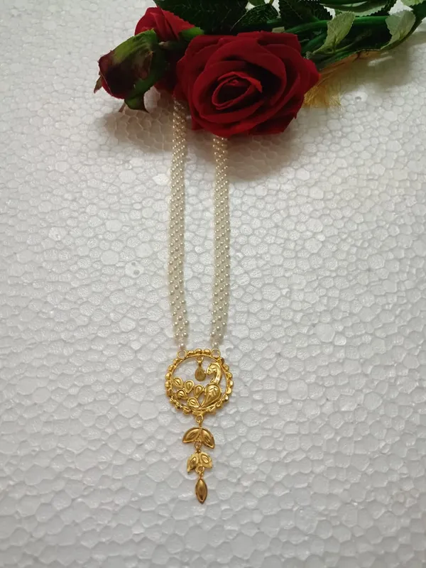 Purabi_Jewels_Traditional_Gold_Plated_Pendant_Pearl_Necklace_For_Women_Multi_Strand_White_Pearl_Mala_With_Engraved_Leaf_Gold_Pendant_And_Dangles
