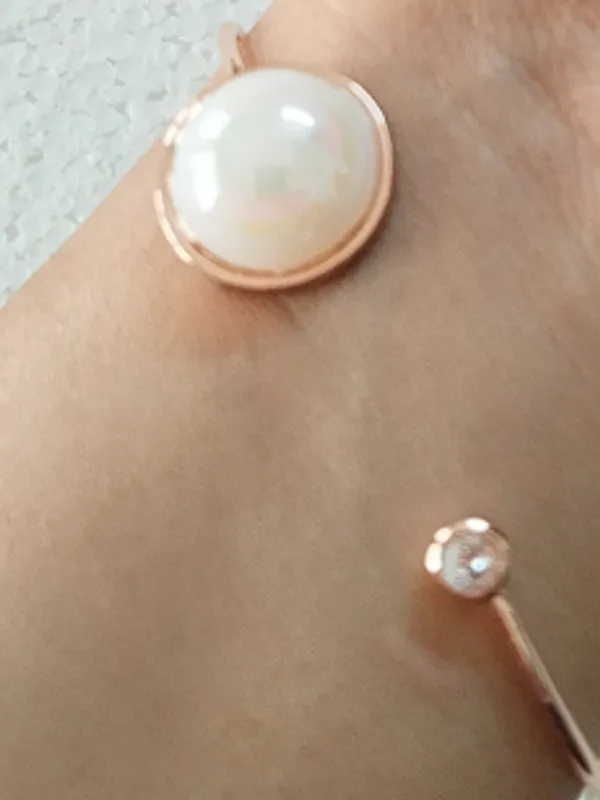 White_Stainless_Steel_Gold-Plated_Bangle_Set_For_Women_&_Girls