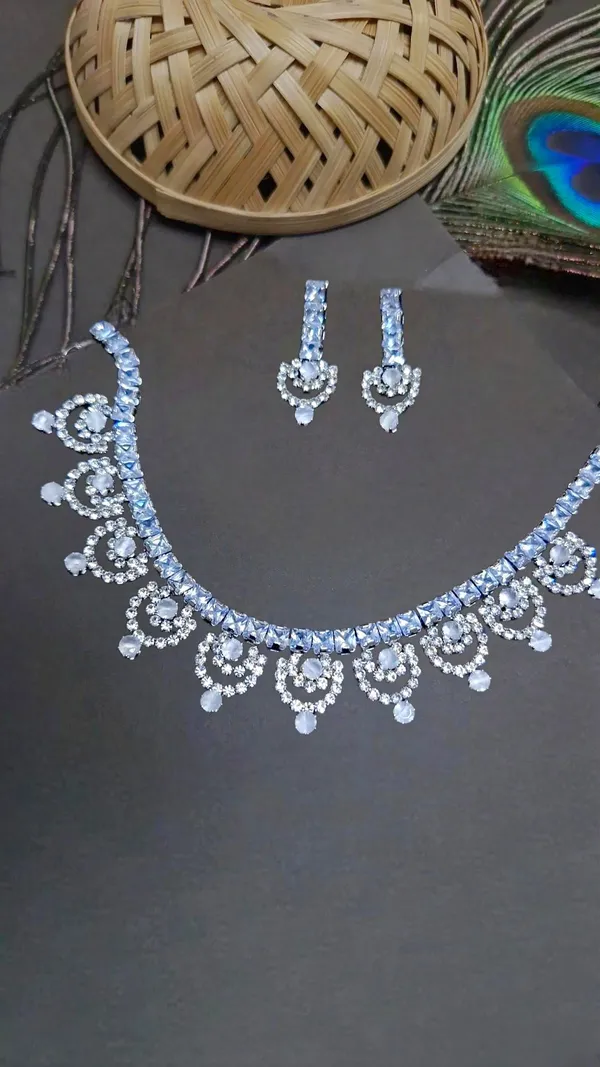 Silver_American_Diamond_Set_With_Earrings_For_Women