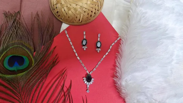 Black_American_Diamond_Set_With_Crystal_And_Earrings_For_Women