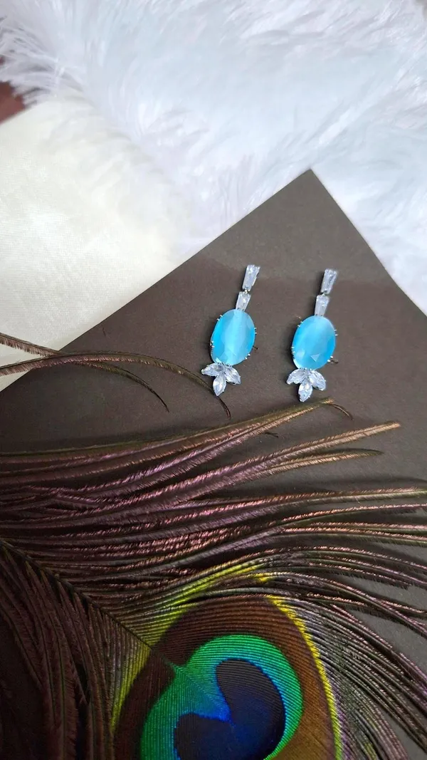 Blue_American_Diamond_Set_With_Crystal_And_Earrings_For_Women