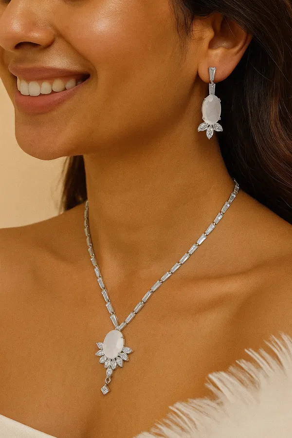Silver_American_Diamond_Set_With_Crystal_And_Earrings_For_Women