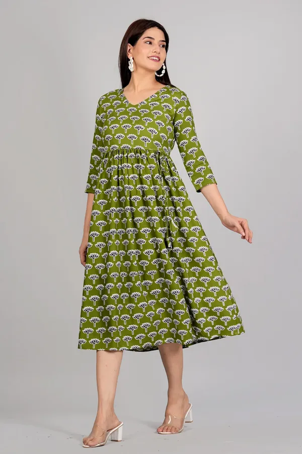 Green_Flower_Printed_Casual_Gown