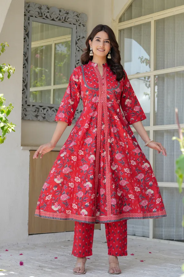 Pink_Flower_Printed_Three_Piece_Suit