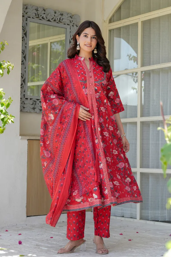 Pink_Flower_Printed_Three_Piece_Suit