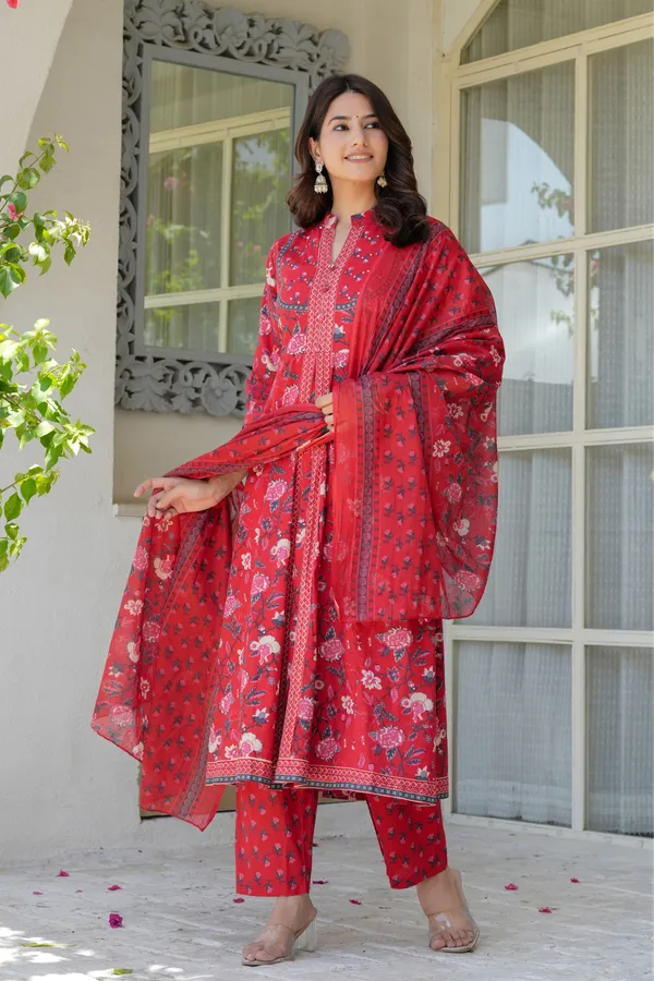 Pink_Flower_Printed_Three_Piece_Suit