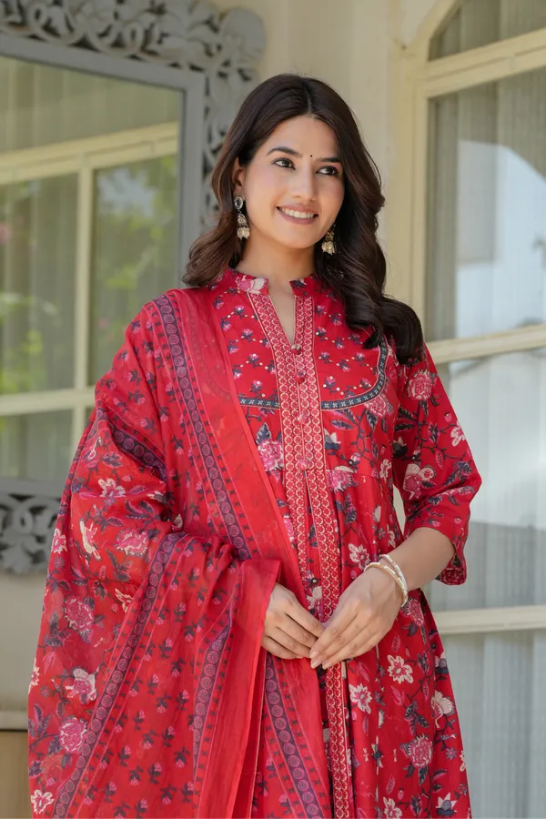 Pink_Flower_Printed_Three_Piece_Suit