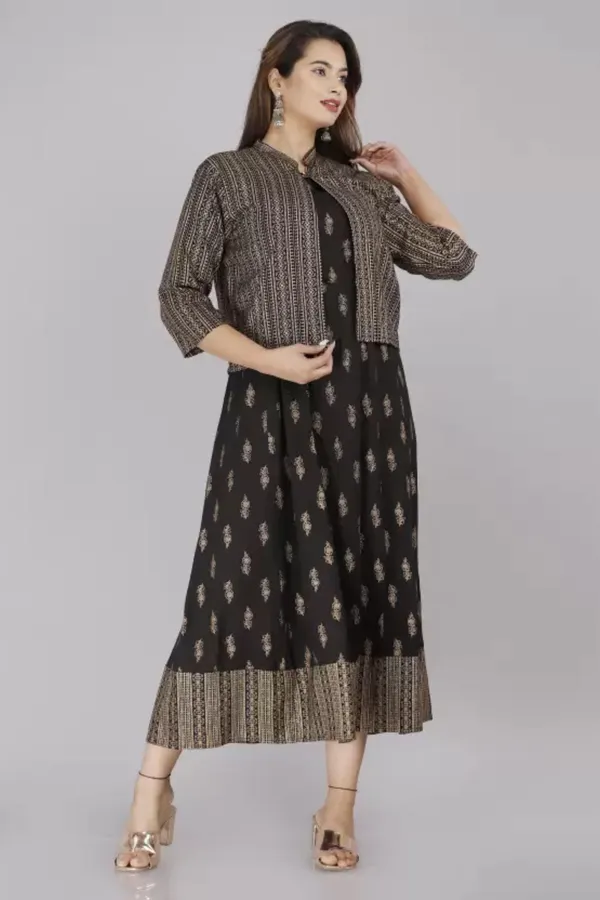 Black_Rayon_Printed_Rayon_Gown_With_Jacket