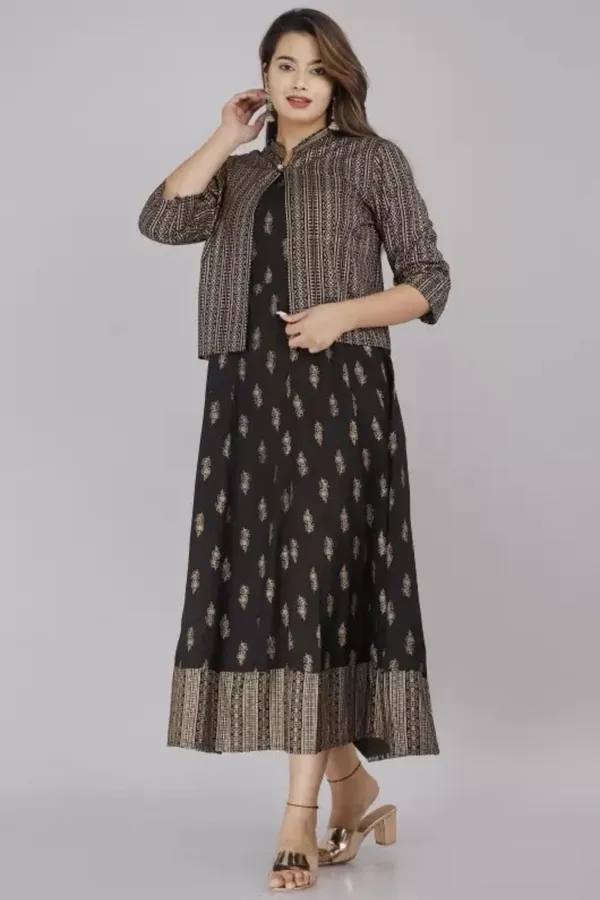 Black_Rayon_Printed_Rayon_Gown_With_Jacket