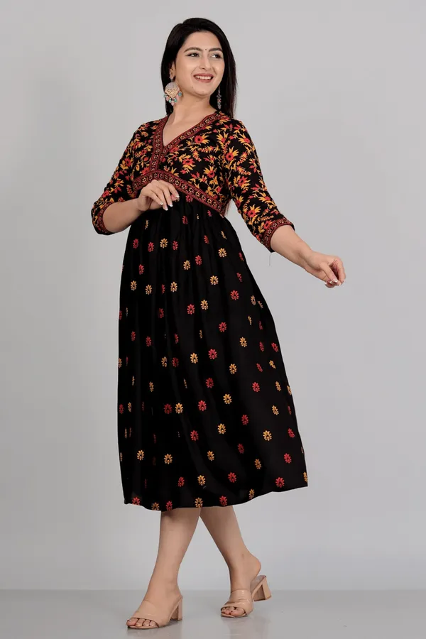 Black_Rayon_Aliya_Cut_Casual_Gown