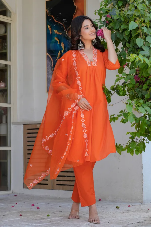 Orange_Neck_Embroidered_Kurta_Set