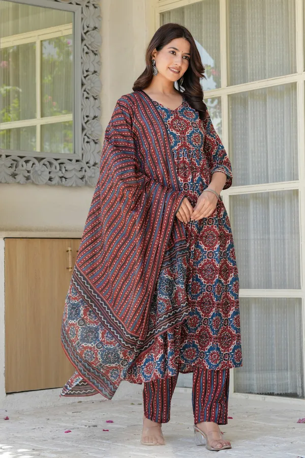 Multicolor_Printed_Classic_Anarkali_Set_With_Dupatta