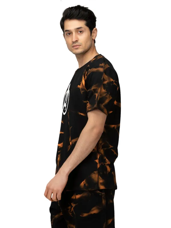 Black_Stylish_Tye-Dye_Oversize_T-Shirt_And_Shorts_For_Men