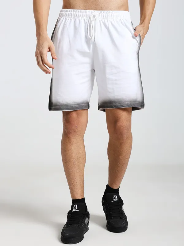 White_Stylish_Tye-Dye_Oversize_T-Shirt_And_Shorts_For_Men