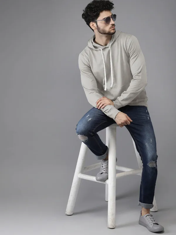 Grey_Stylish_Plain_Hoodie_For_Men