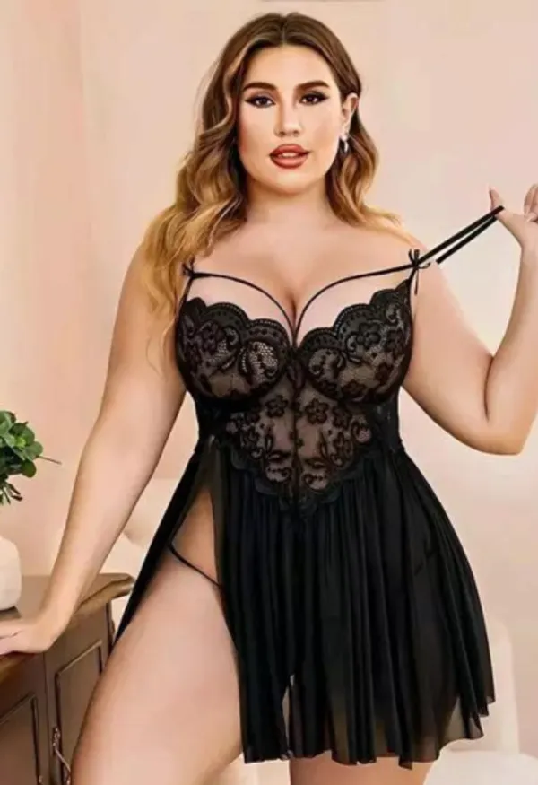 Adore_Your_Elegance_And_Beauty_With_French_Lace_&_Mesh_Babydoll_Nightwear