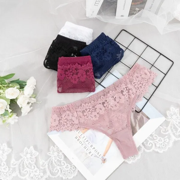 Floral_Lace_Thong_Underwear_Pack_of_1_(Multicolour)
