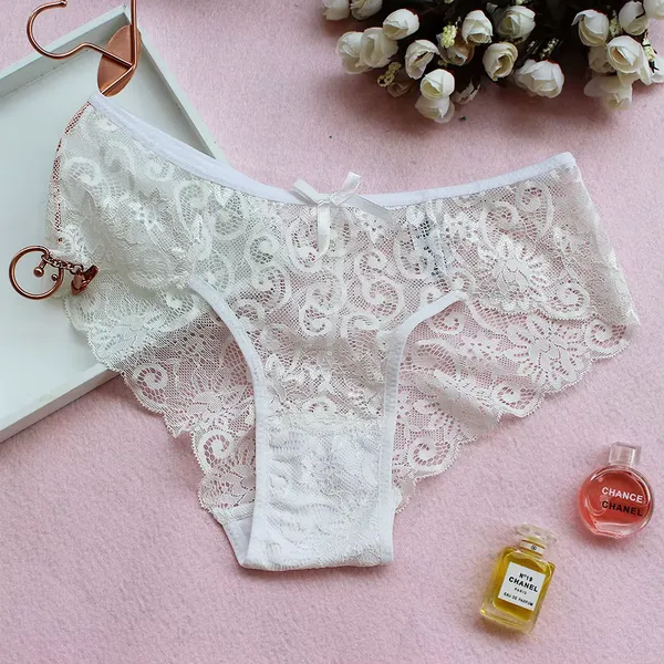 Floral_Breathable_Lace_Triangle_Panty